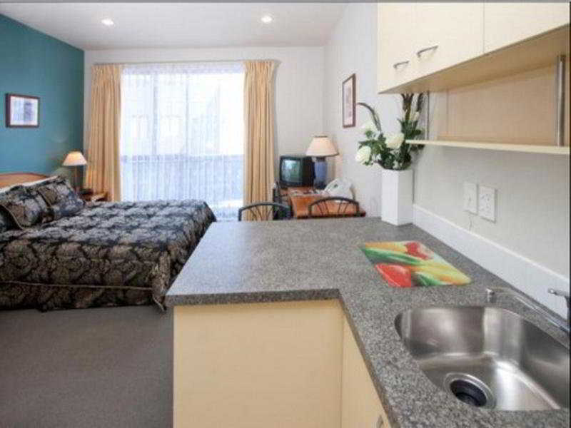 Quest On Eden Apartment Hotel Окленд Экстерьер фото